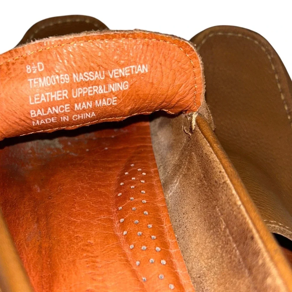 Tommy Bahama Nassau Venetian Mens Brown Pebbled Leather Loafers TFM00159 8.5D